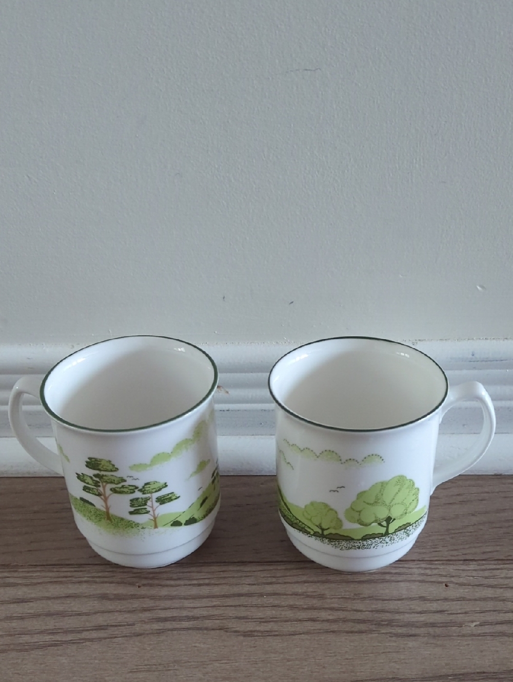 ​Vintage 50s/60s Pair Of English Royal Grafton Fine Bone China Mugs